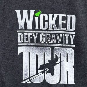 Wicked Defy Gravity Tour T Shirt L Gray Cotton Broadway Musical Merch Graphic